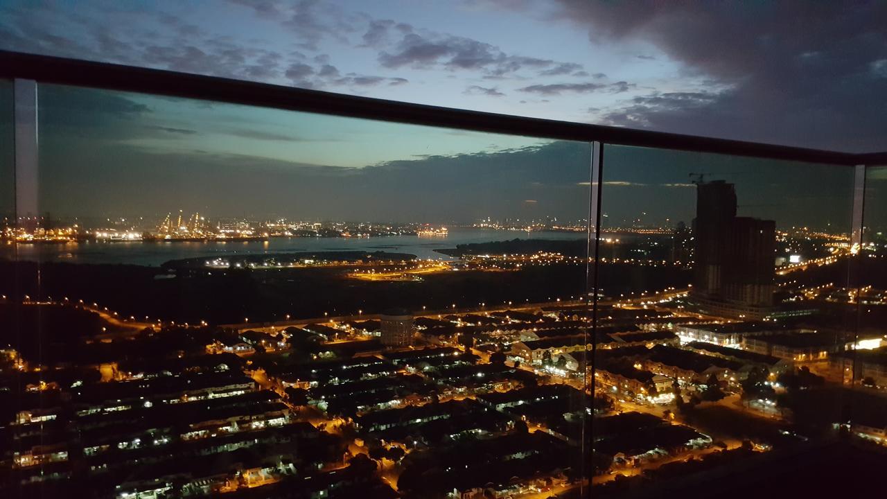D'Calton Seaview Apartment ジョホールバル エクステリア 写真